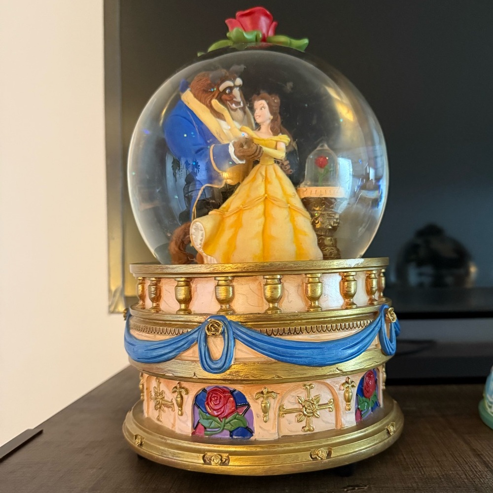 Beauty and the Beast Musical Snow Globe